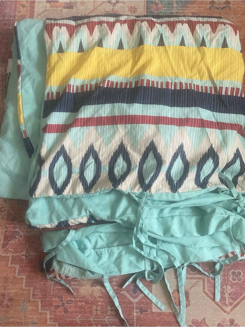 Turquoise and Multicolor Geo-Print Lightweight Bedding